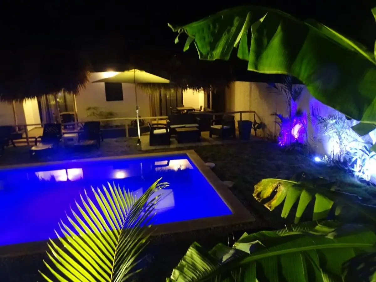Hotel Bungalows Colibri Las Galeras República Dominicana